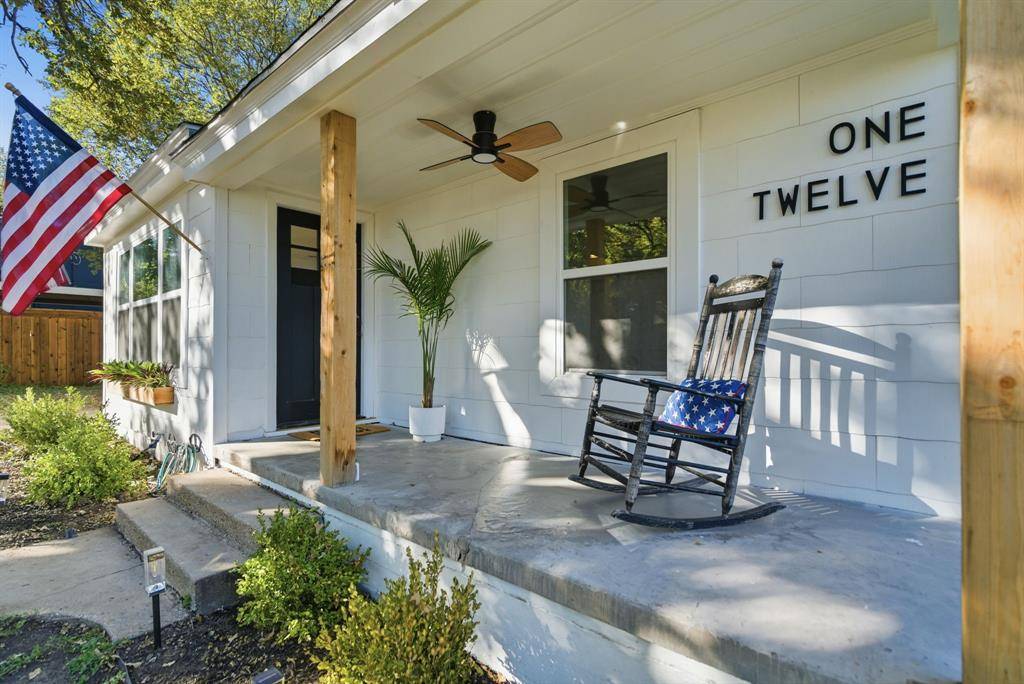 Weatherford, TX 76086,112 W Akard Street