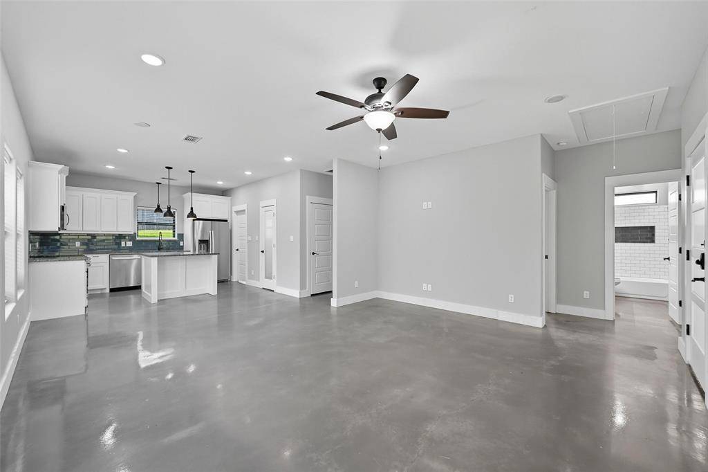 Denison, TX 75021,610 E Shepherd Street