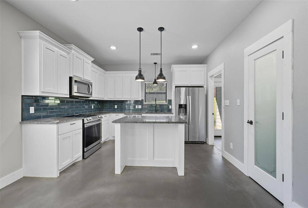 Denison, TX 75021,610 E Shepherd Street