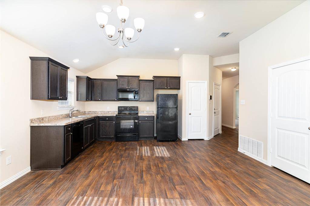 Fort Worth, TX 76104,1404 Glen Garden Drive