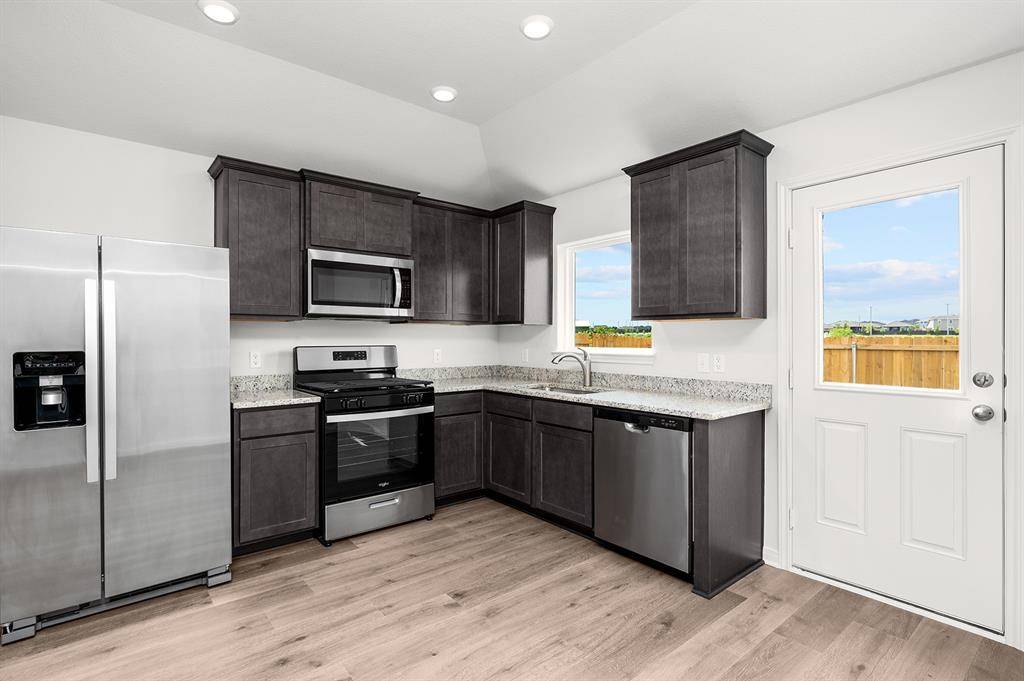 Ponder, TX 76259,8412 White Wolf Trail