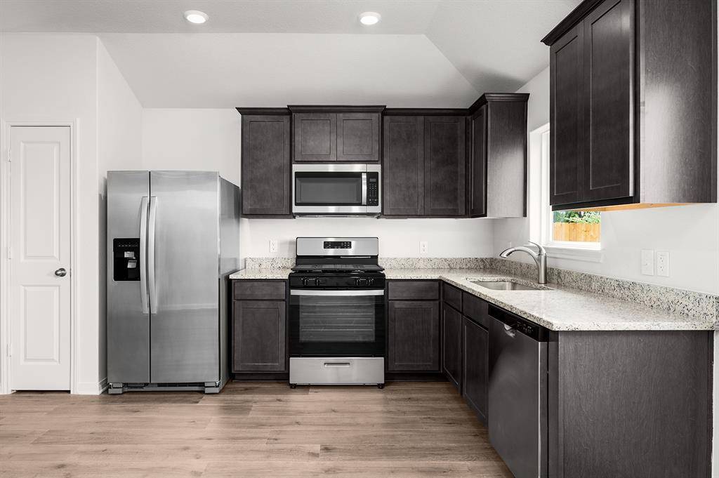 Ponder, TX 76259,8412 White Wolf Trail