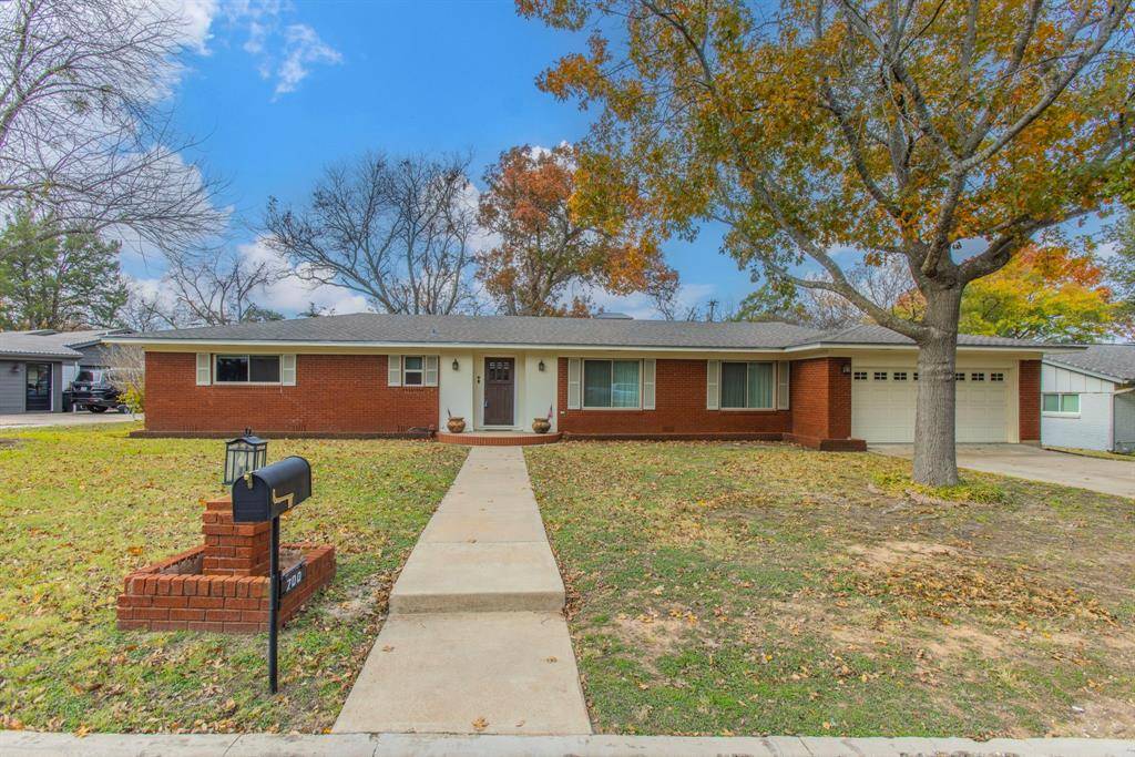 Woodway, TX 76712,700 Falcon Drive