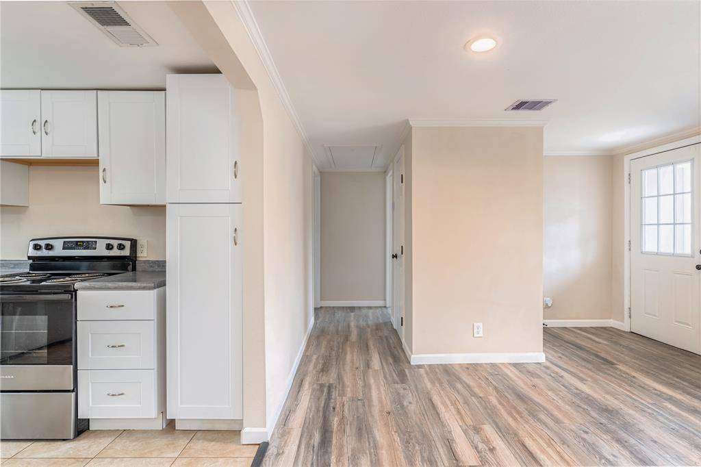 Newark, TX 76071,525 Pettit Drive