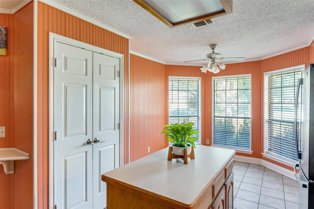 Fort Worth, TX 76133,5029 Barberry Drive