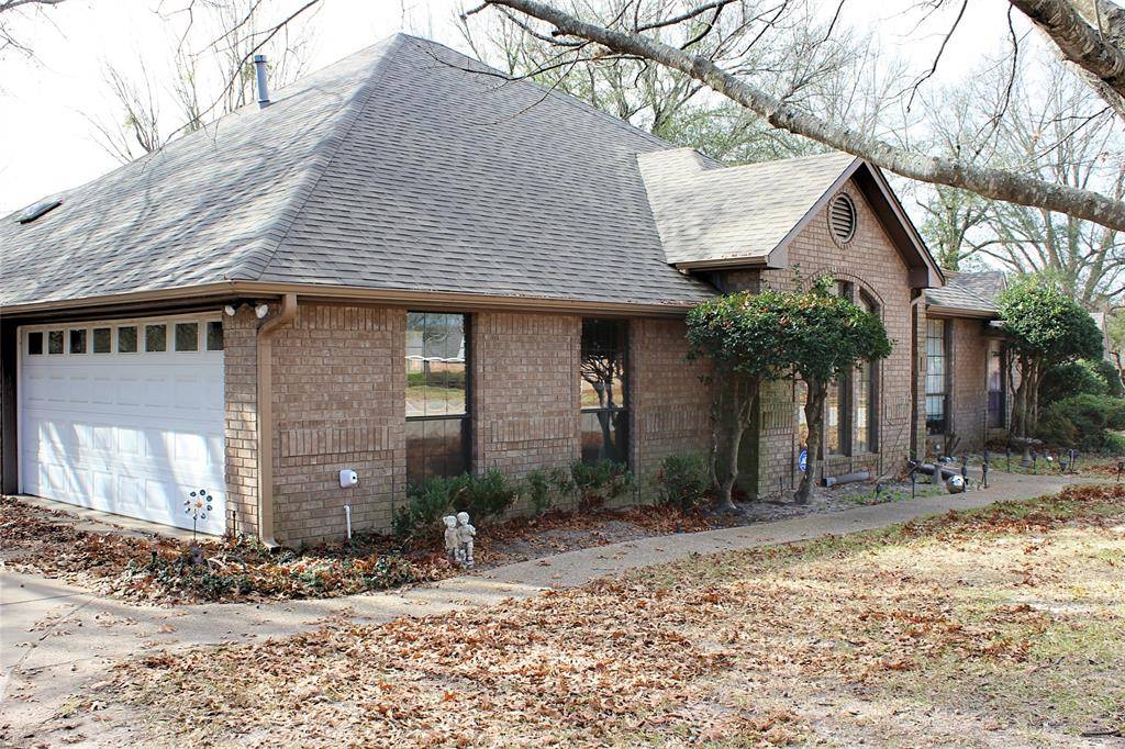 Mineola, TX 75773,237 Lakeside Place Street