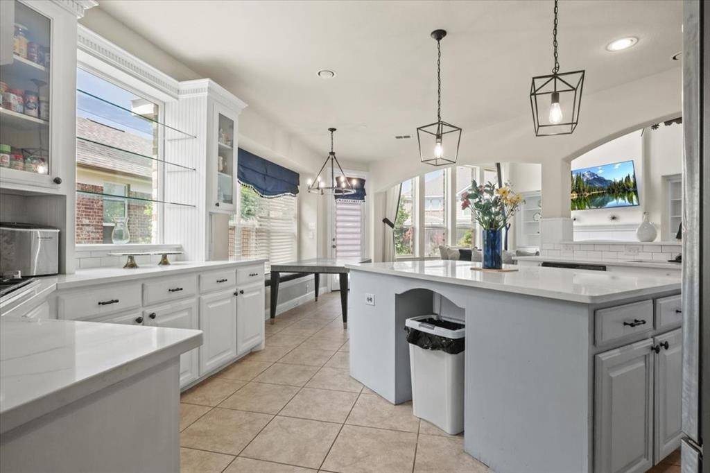 Grand Prairie, TX 75054,6944 SEA HARBOR Drive