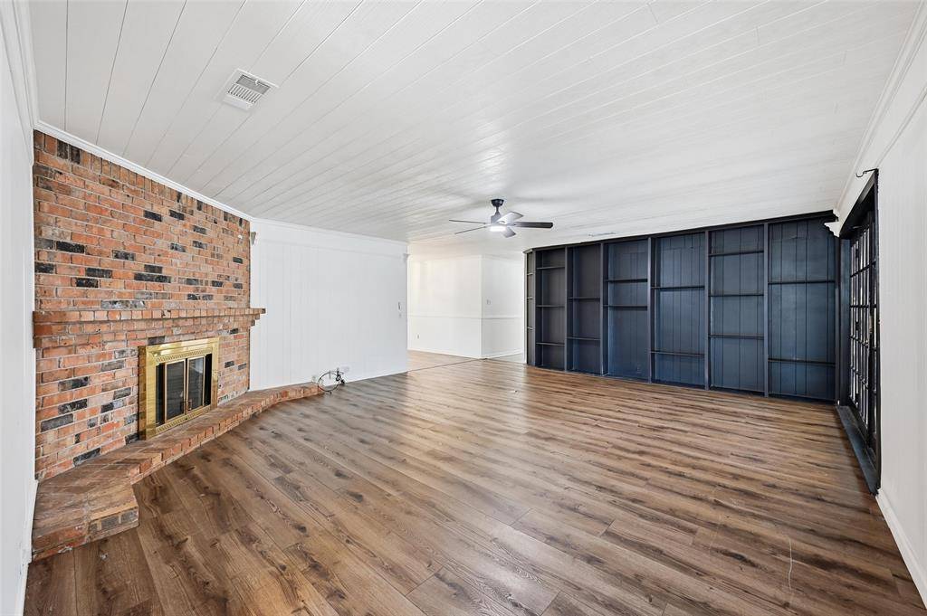 Arlington, TX 76013,3015 Yellowstone Drive