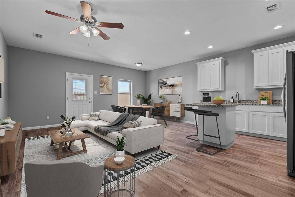 Weatherford, TX 76087,121 Winners Circle #103