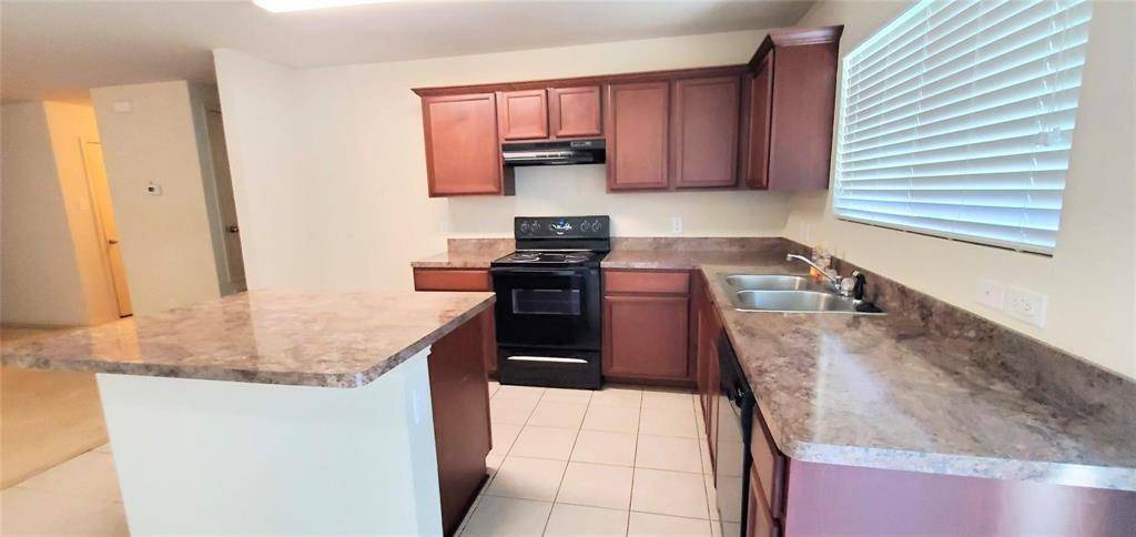 Sherman, TX 75092,1409 S Raven Drive