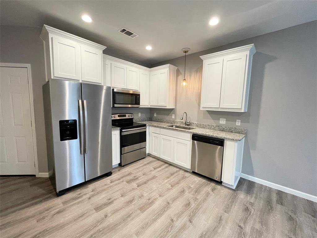 Weatherford, TX 76088,120 Ridgmar Drive #107