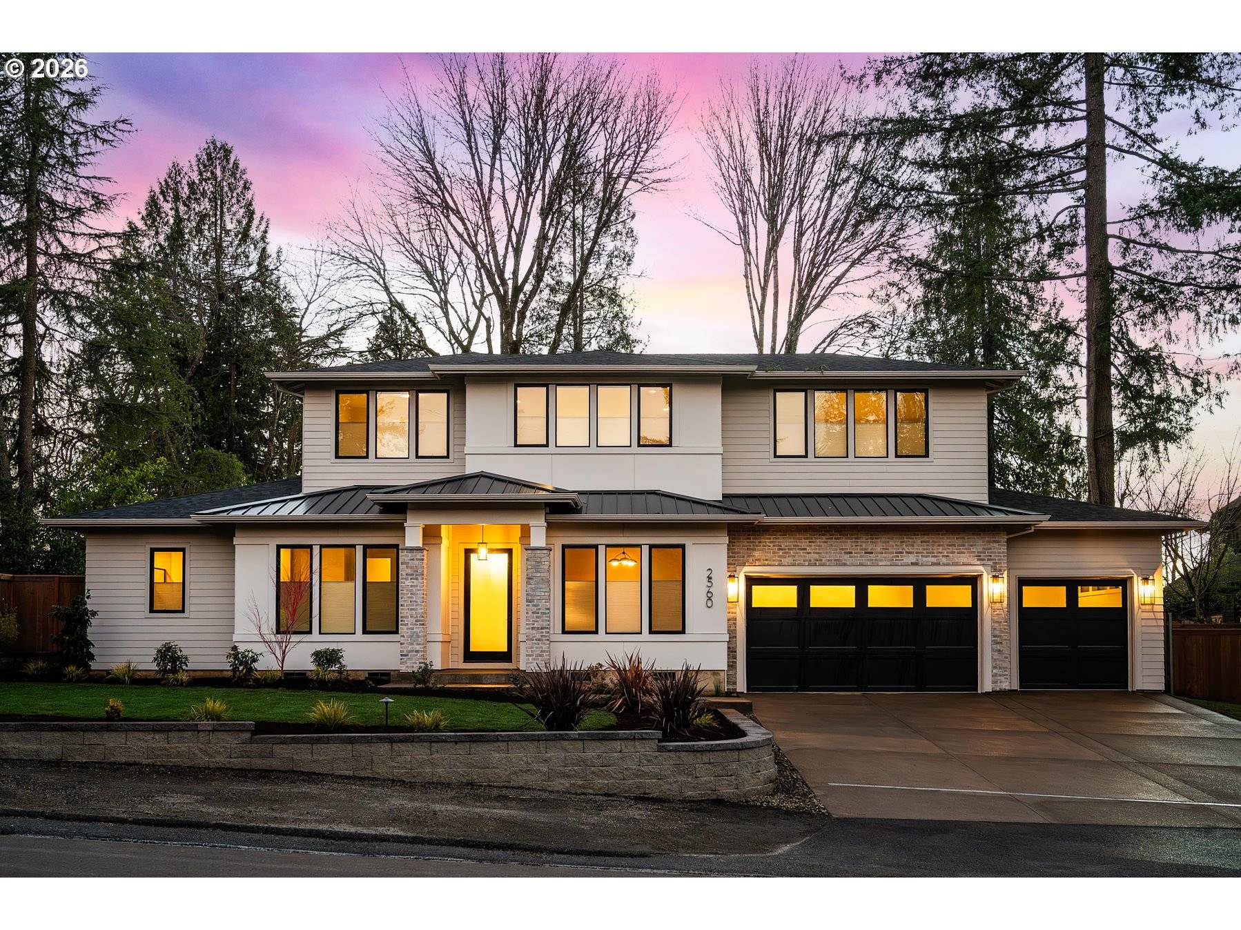 Lake Oswego, OR 97034,2560 GLEN EAGLES PL