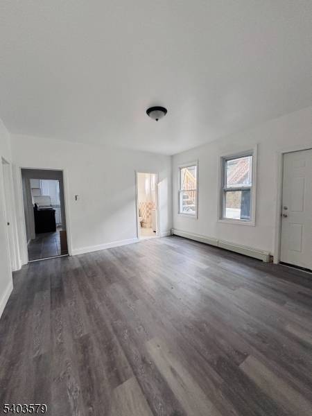 Paterson City, NJ 07524,9 Sparrow St