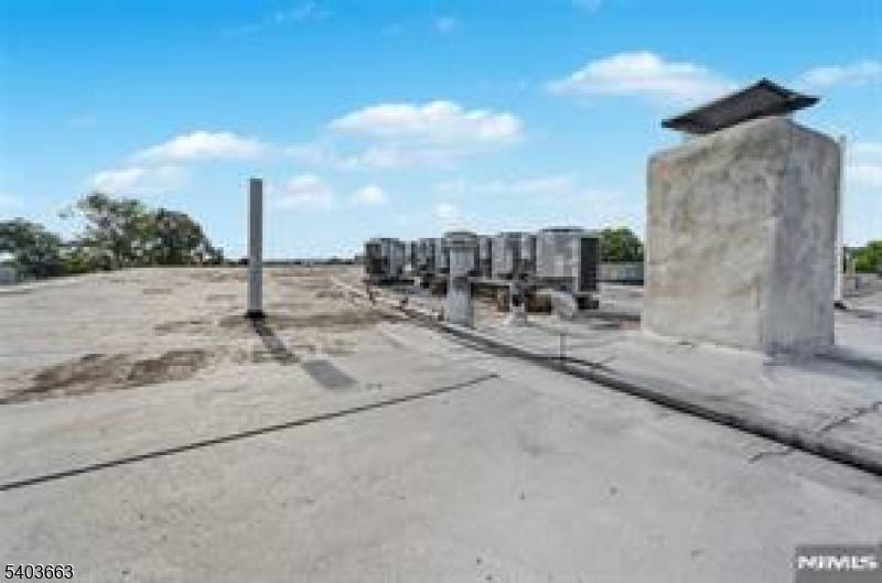 Paterson City, NJ 07514,399 E 28th Street