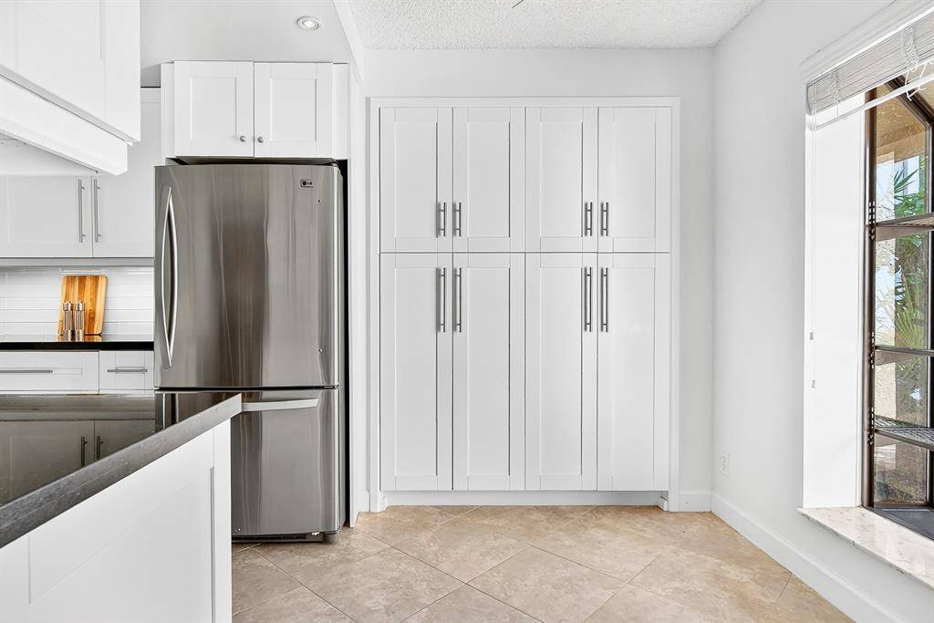 Delray Beach, FL 33484,5021 Oak Hill Lane #115