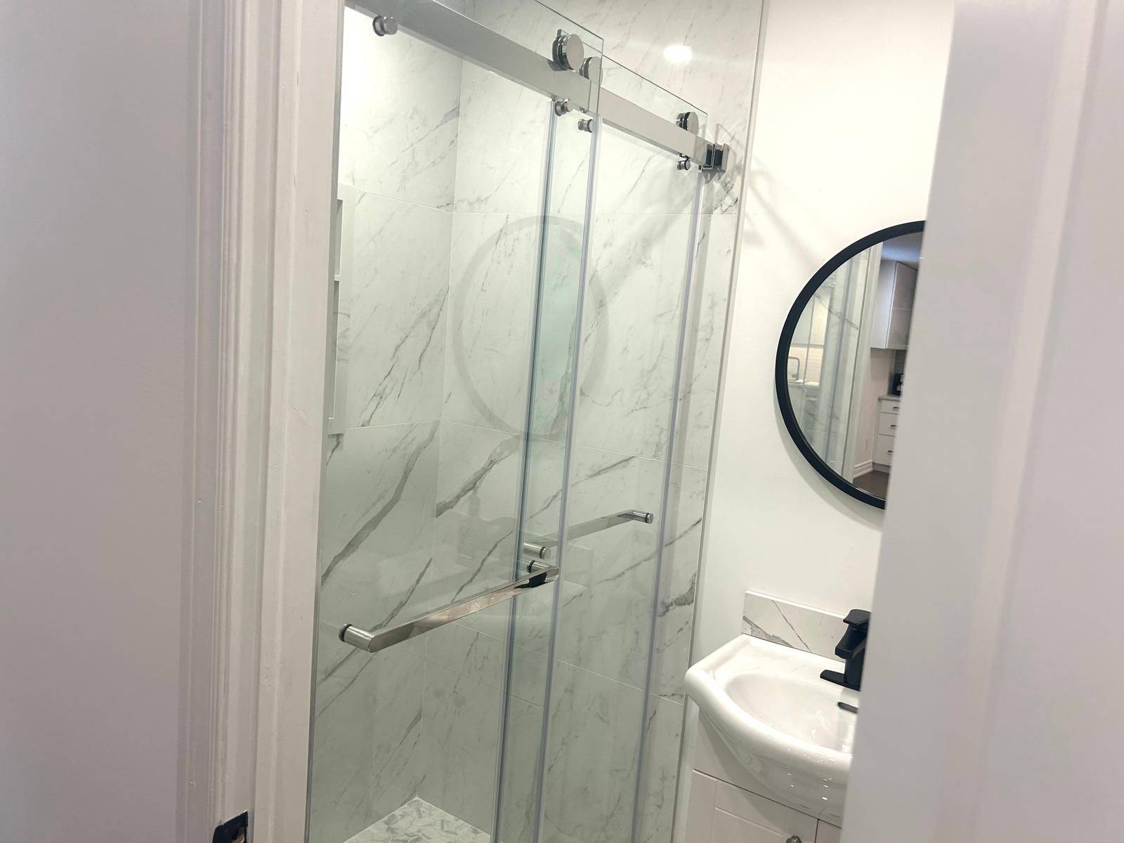 Richmond Hill, ON L4C 4L6,55 Oxford ST