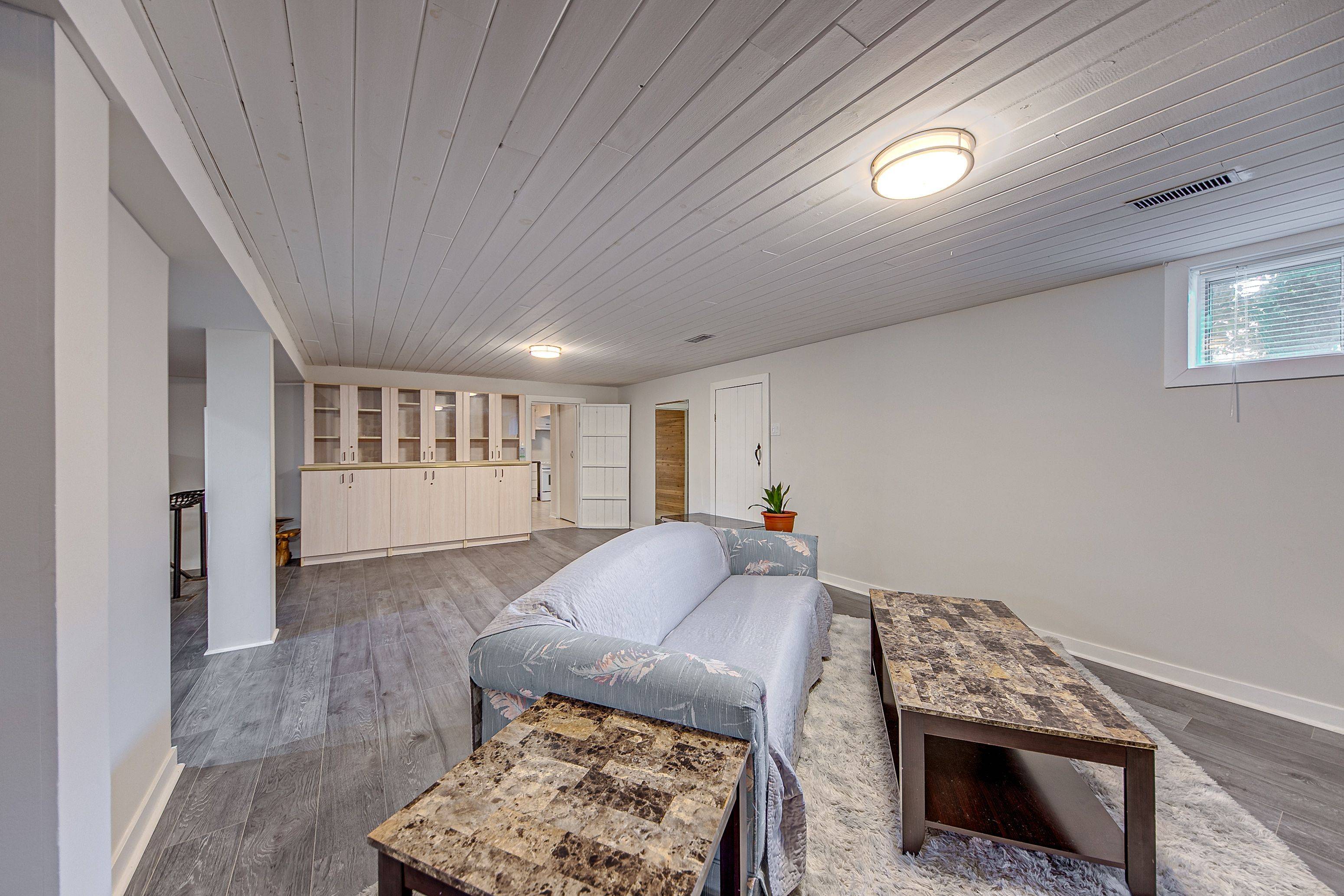 Georgina, ON L4P 2R2,148 Riverglen DR #Basement