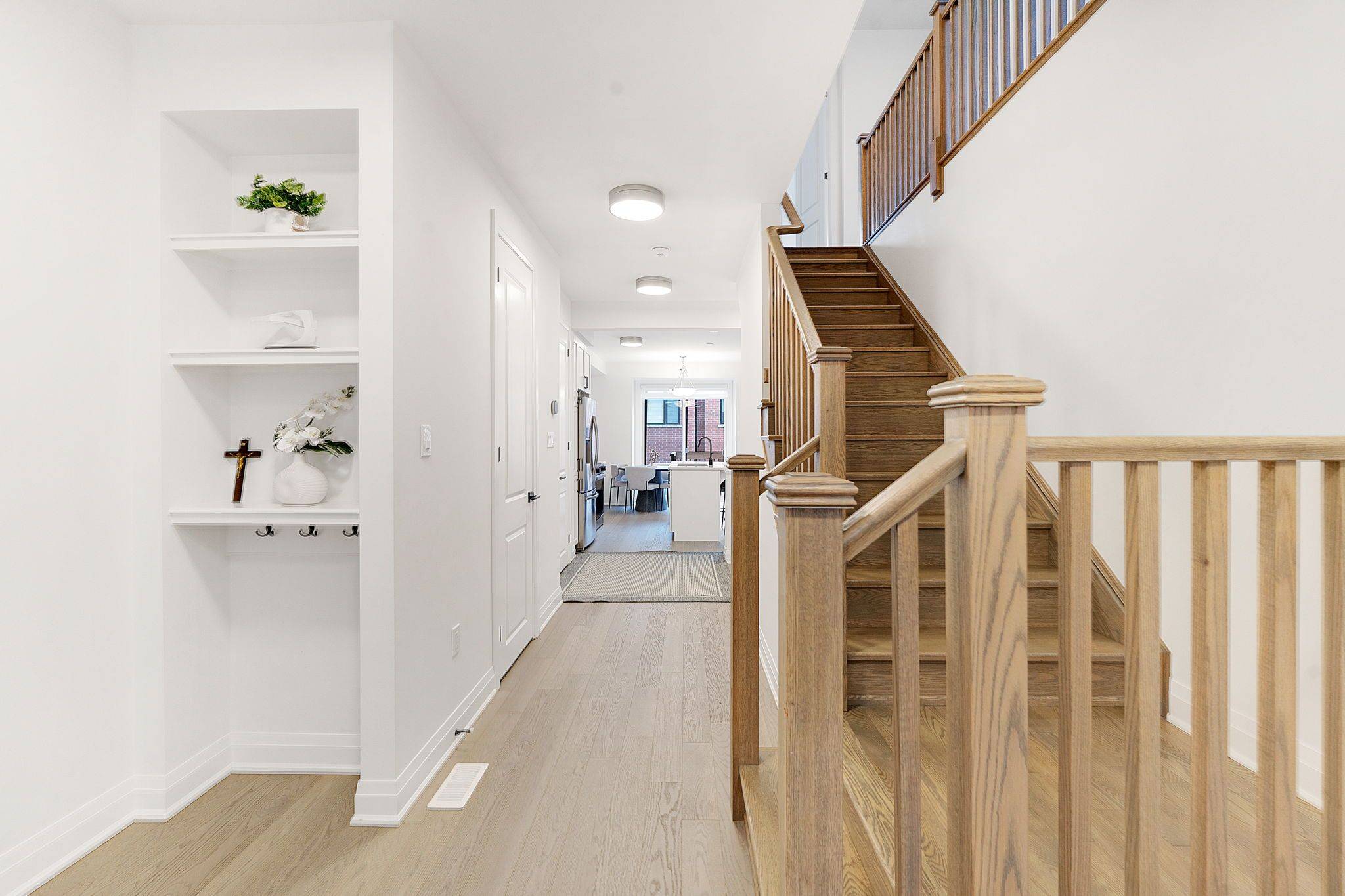 Oakville, ON L6H 7G1,3079 Langdon RD