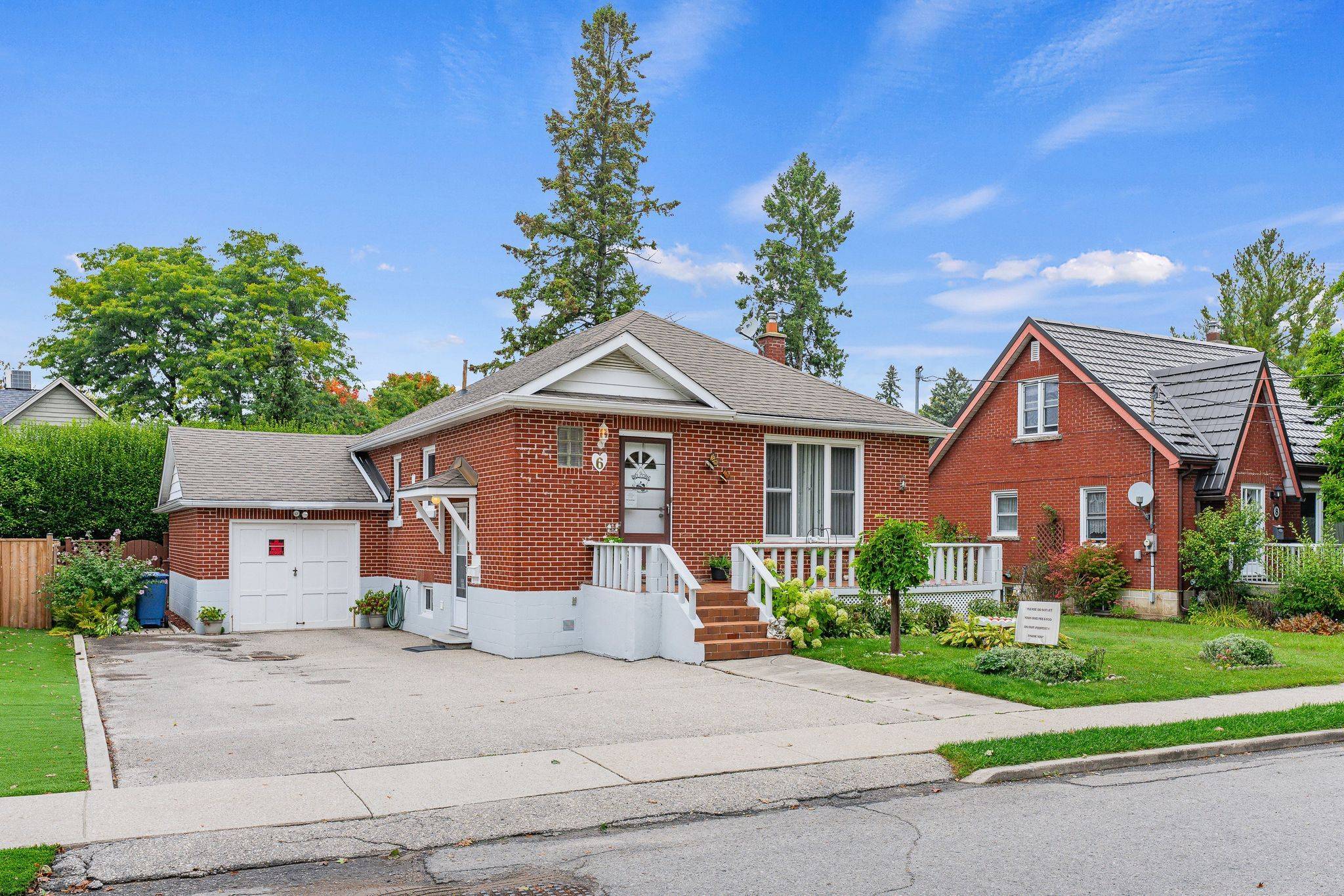 Guelph, ON N1E 2T3,6 Hepburn AVE