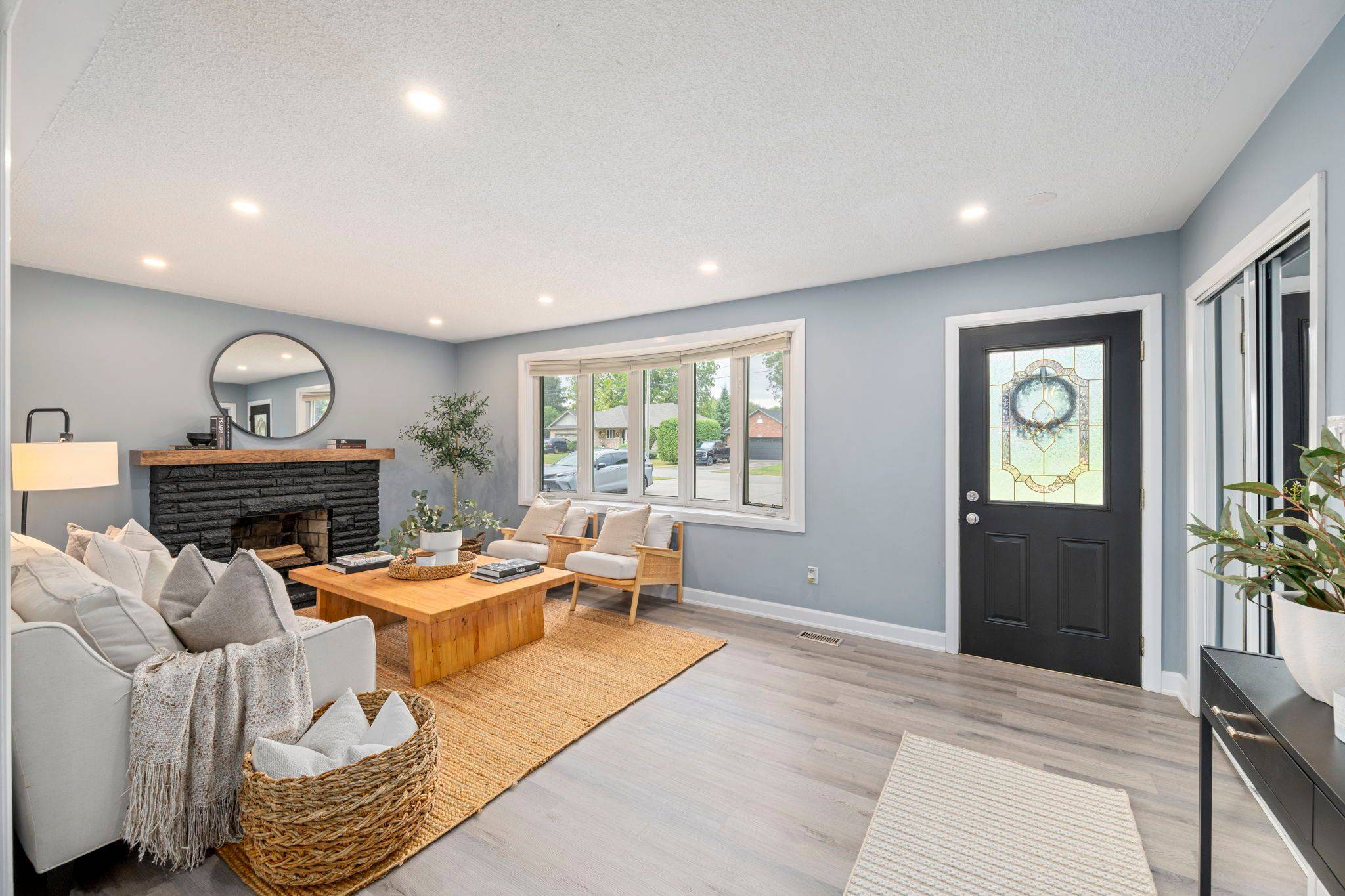 Middlesex Centre, ON N0L 1R0,120 Erie AVE