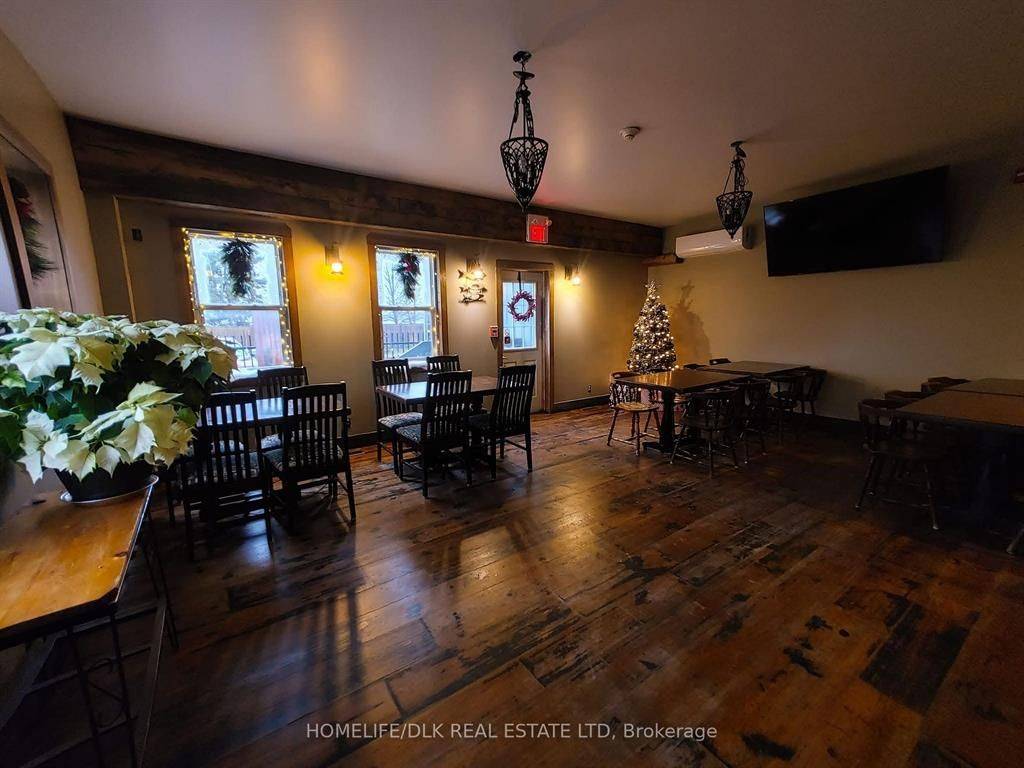 Prescott, ON K0E 1T0,101-115 King ST W