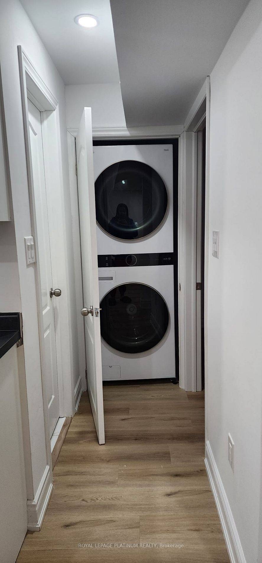 Kitchener, ON N2E 4E3,617 Windflower CRES