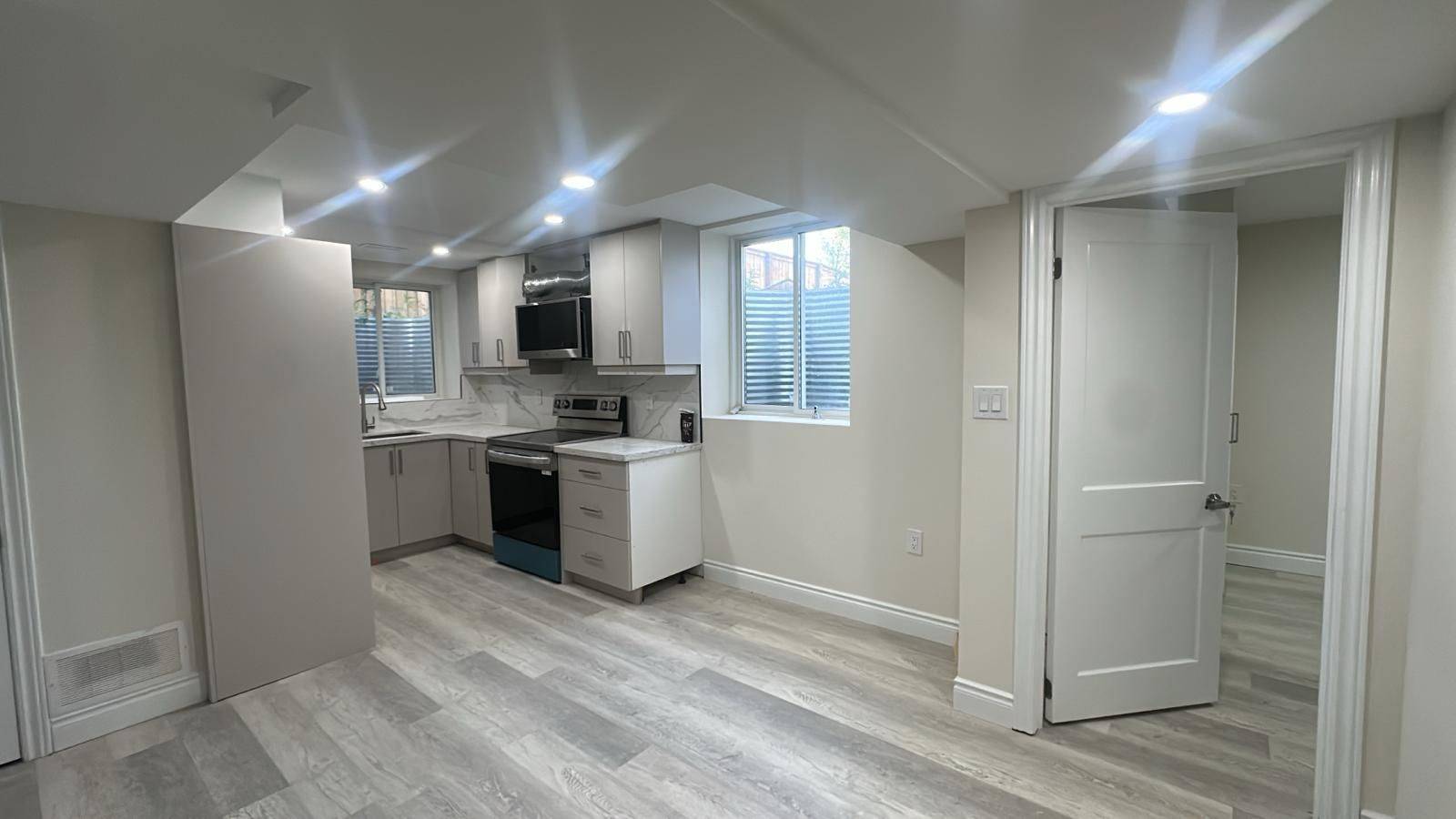 Niagara Falls, ON L2H 3V3,Address not disclosed