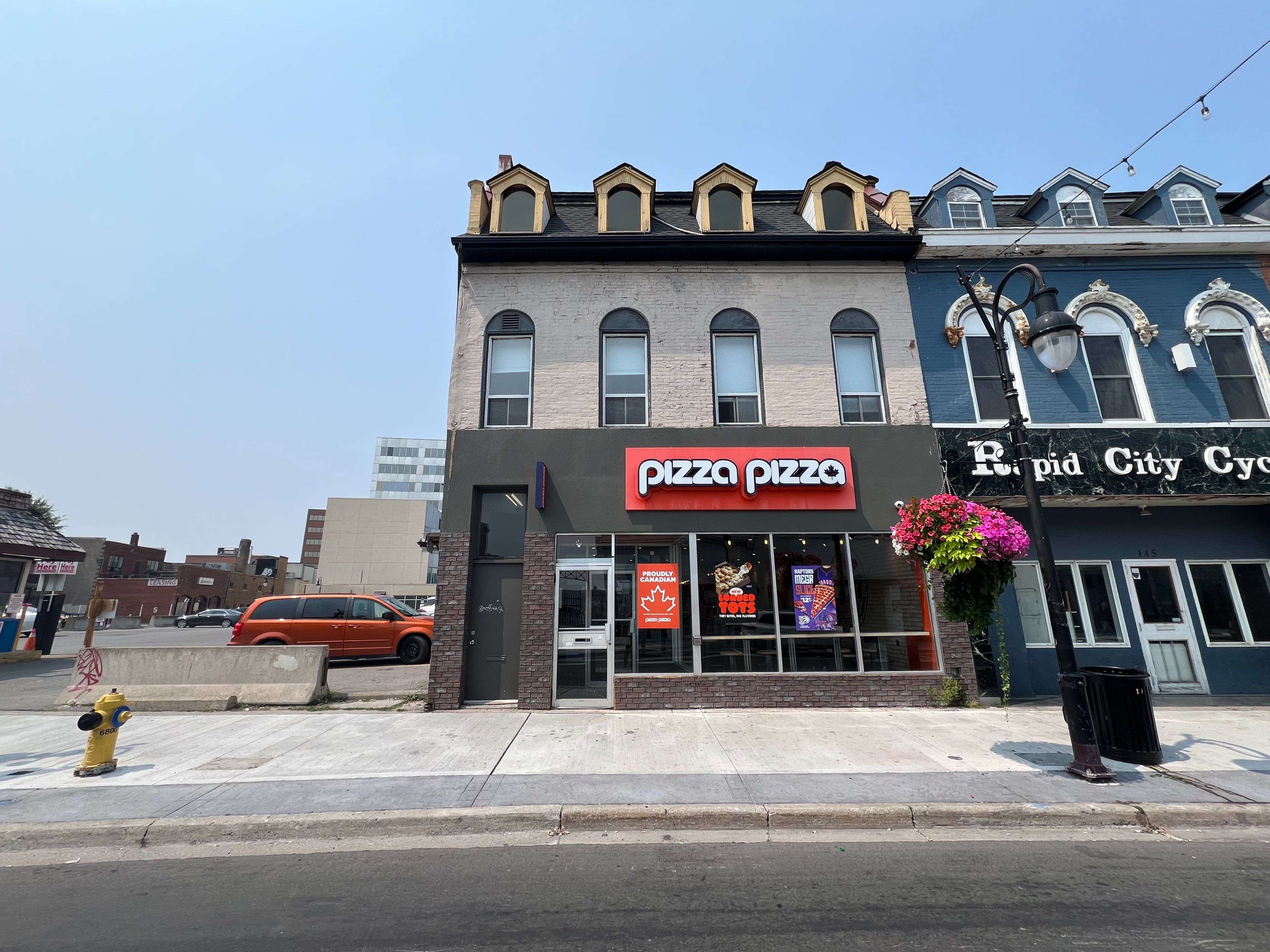 St. Catharines, ON L2R 3M5,139 St Paul ST