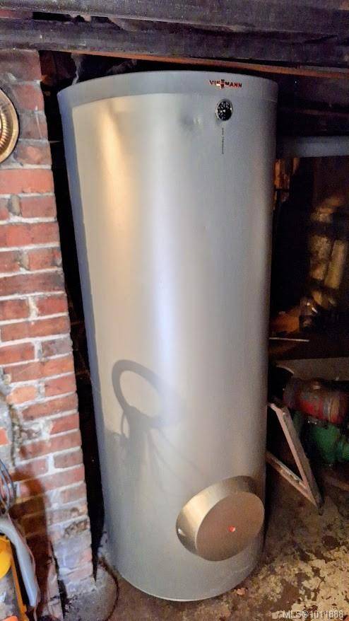 Victoria, BC V8V 1R3,220 Michigan St