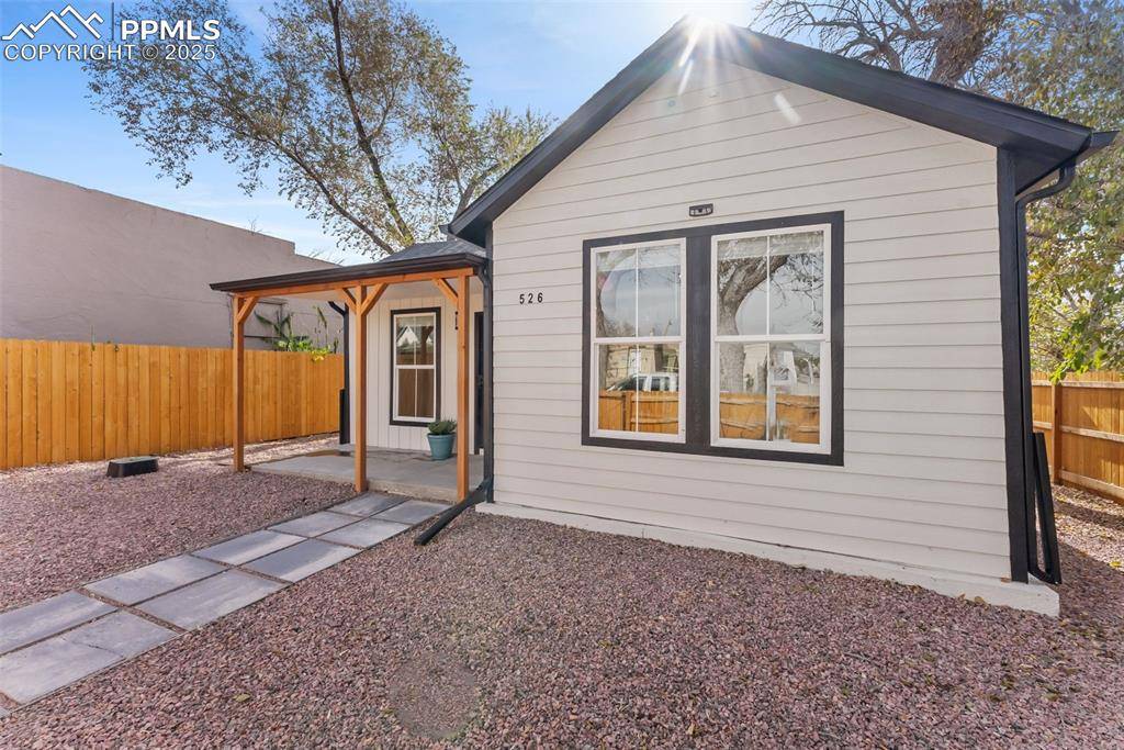526 W 9th ST, Pueblo, CO 81003