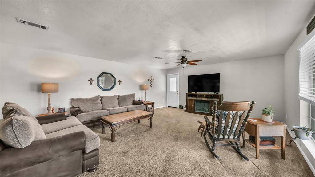 Springtown, TX 76082,301 S Spring Branch Trail