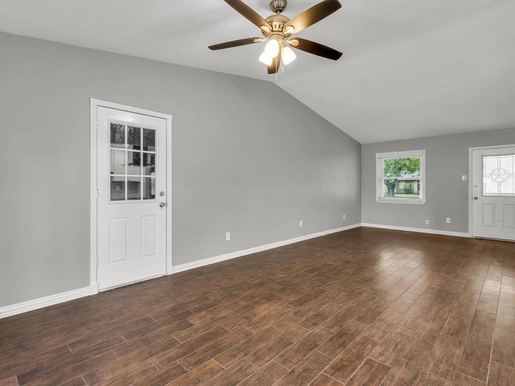 Plano, TX 75075,1224 Meadowcrest Drive