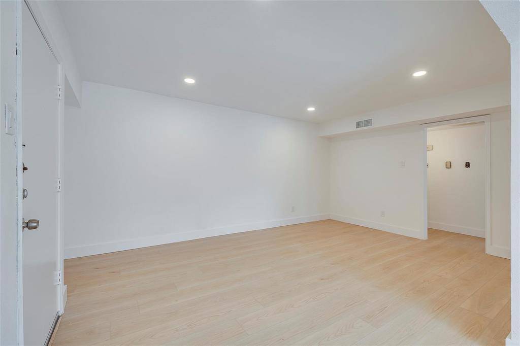 Dallas, TX 75206,4664 Matilda Street #F