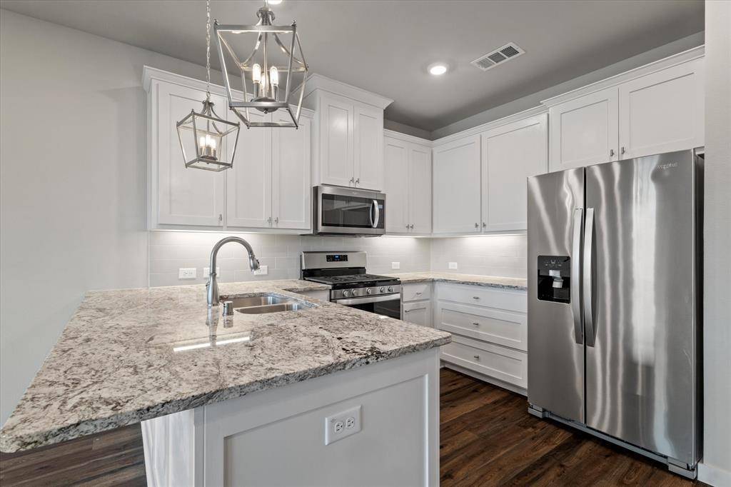 Prosper, TX 75078,3741 Pine Leaf Lane