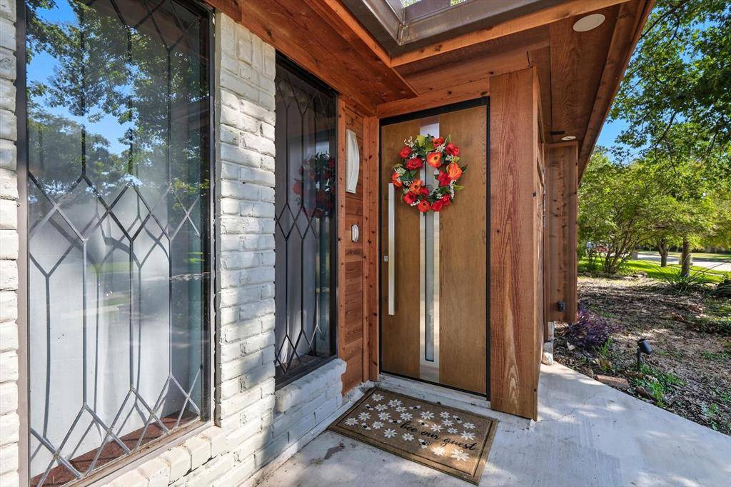 Lewisville, TX 75077,1617 Oak Creek Drive