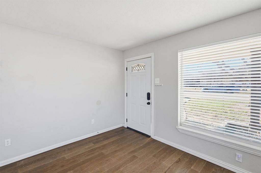 White Settlement, TX 76108,126 N Redford Lane #A