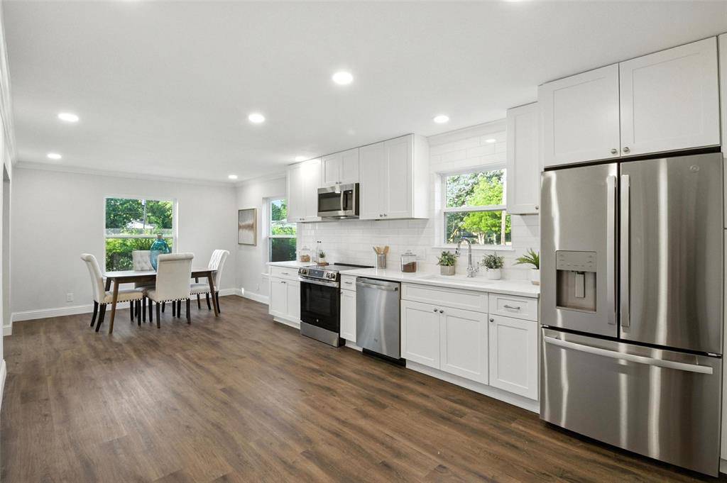 Dallas, TX 75209,4816 W Mockingbird Lane