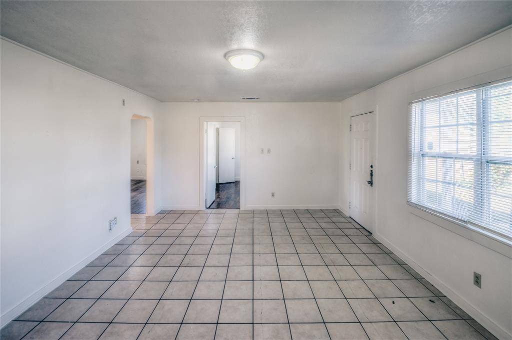 Fort Worth, TX 76115,1501 W Boyce Avenue