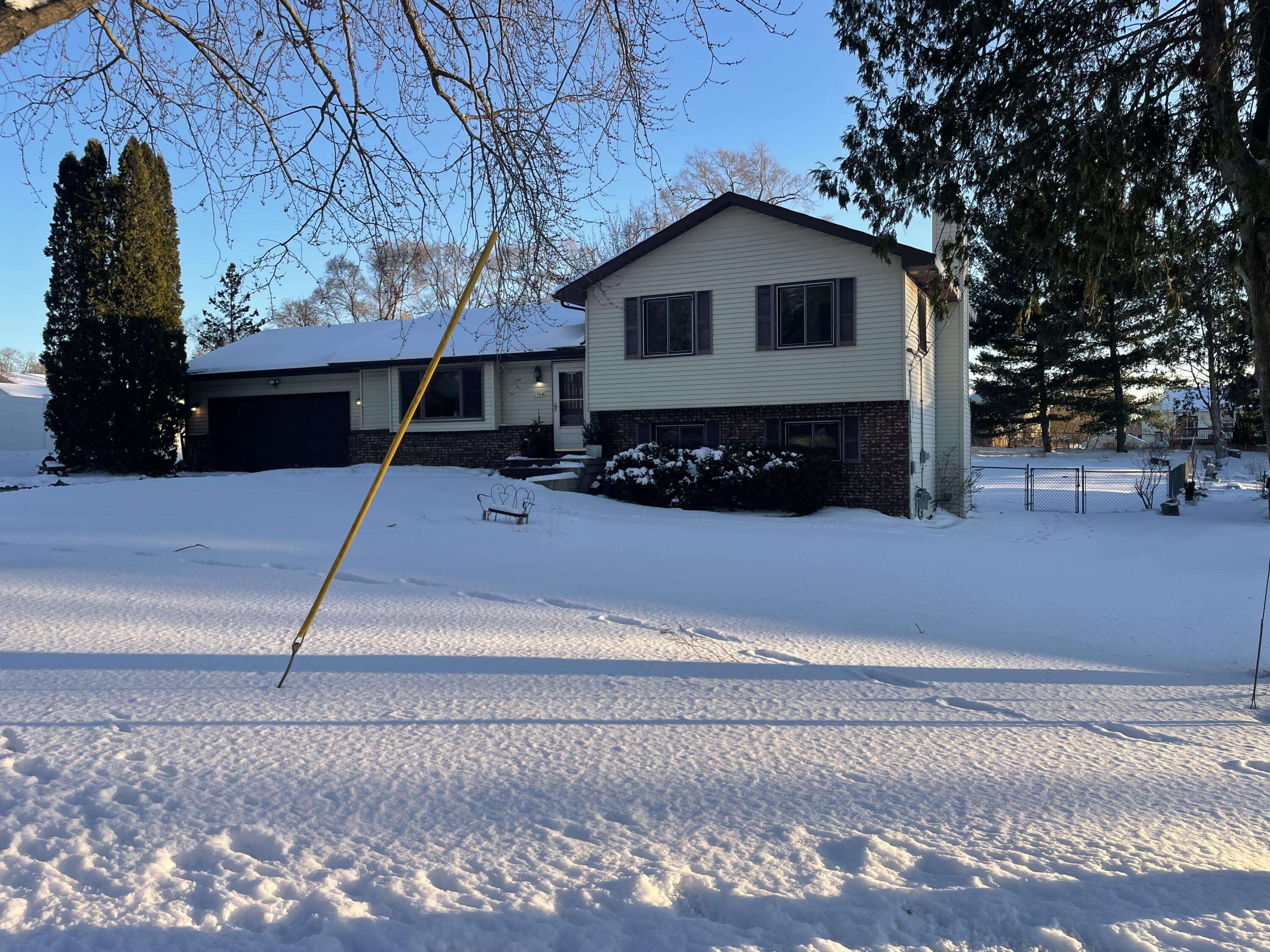 Grand Rapids, MI 49525,1964 Bluehill DR NE