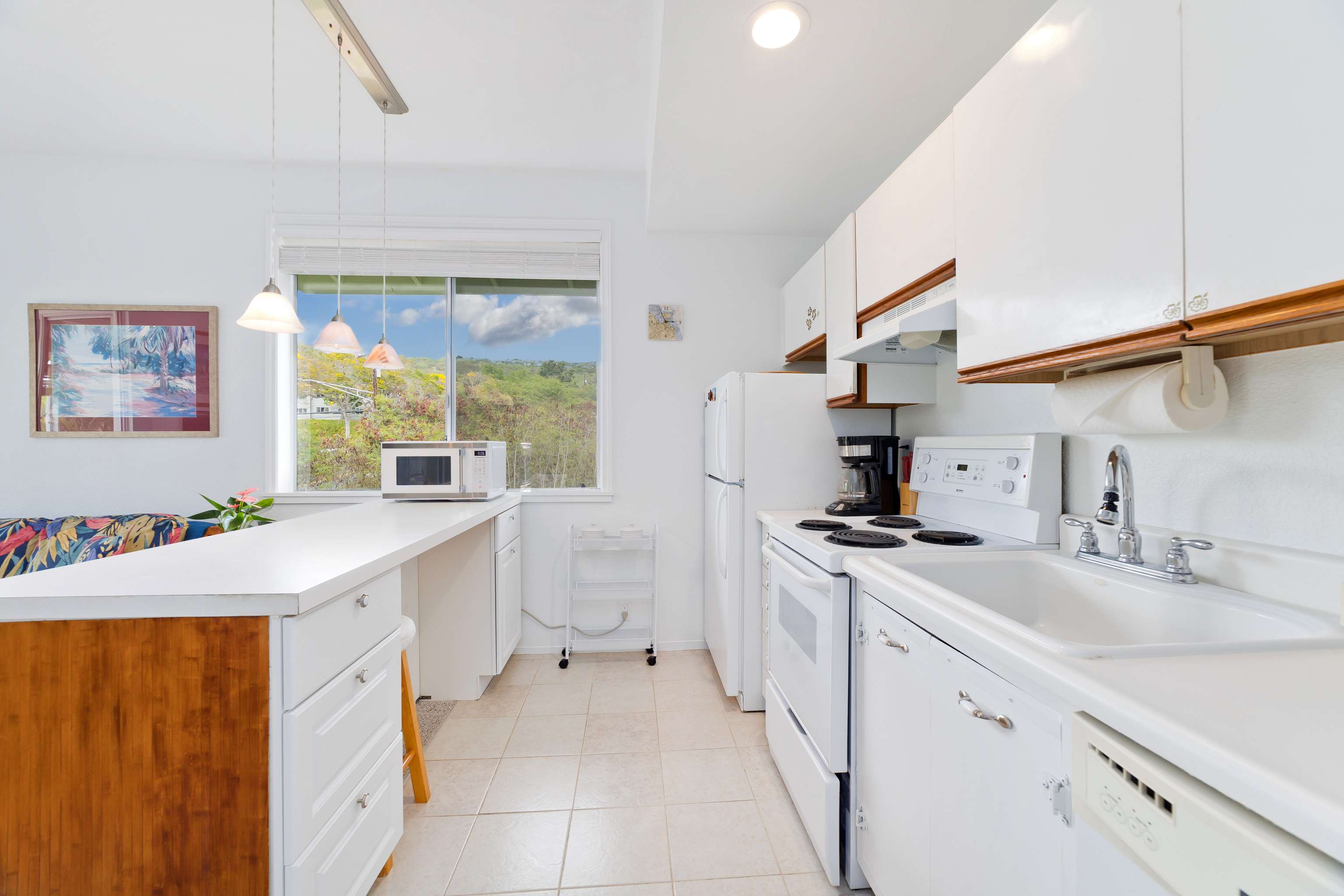 Kailua-kona, HI 96740,78-216 MAKOLEA ST #32