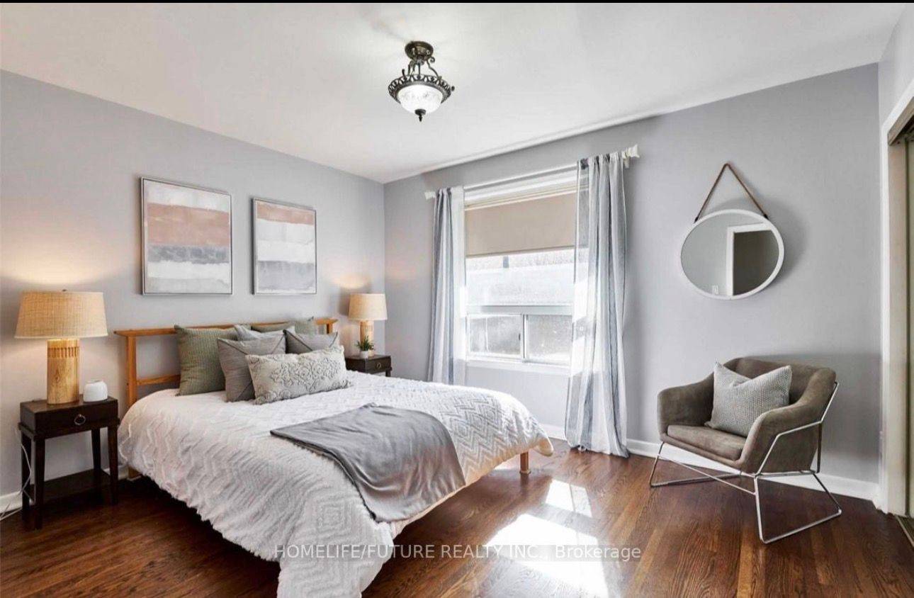 Toronto E08, ON M1E 1M1,264 Livingston RD #Main