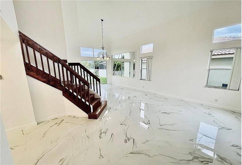 Boca Raton, FL 33428,11041 Harbour Springs Cir