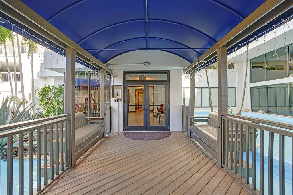 Fort Lauderdale, FL 33308,3100 NE 48th St #PH14