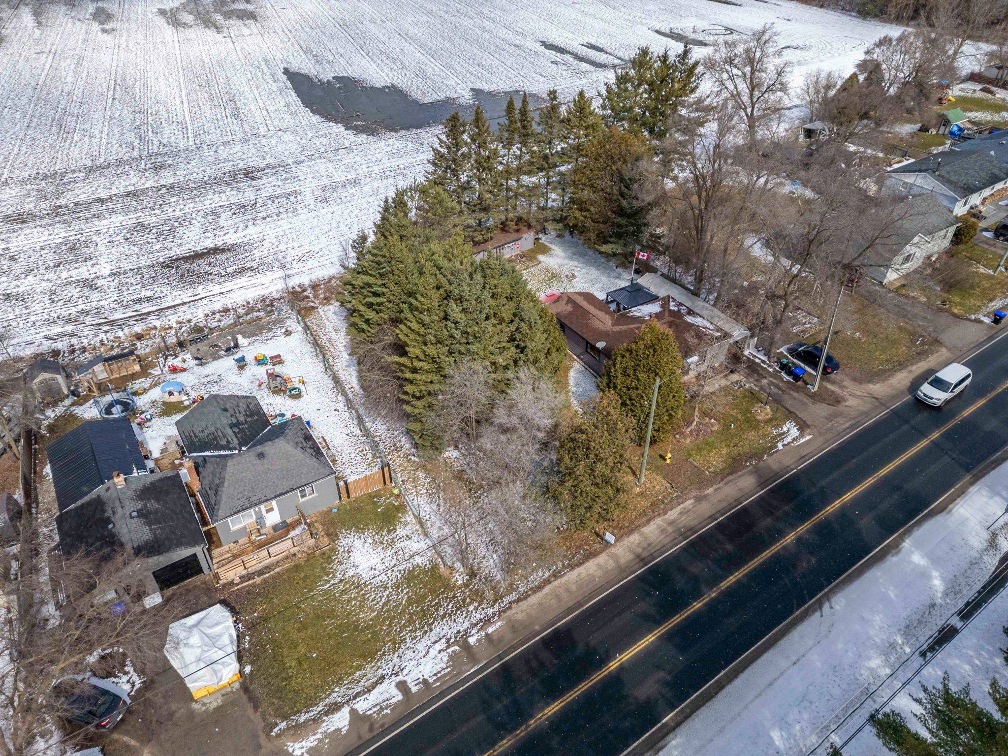 Essa, ON L0M 1B0,18 Brentwood RD W