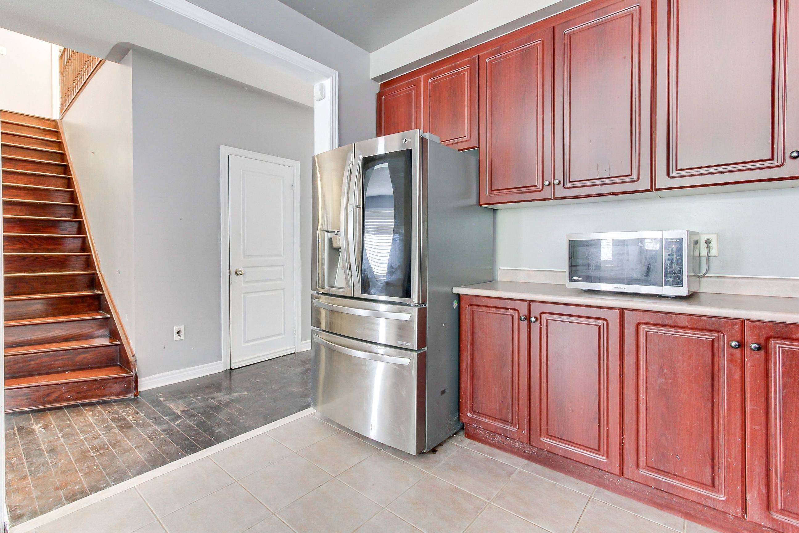 Richmond Hill, ON L4E 4A4,4 Cider CRES