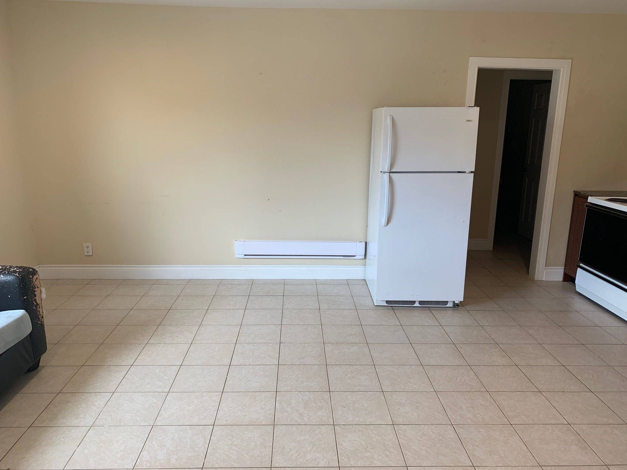 Toronto W06, ON M8W 1N3,3430 Lakeshore BLVD W #3