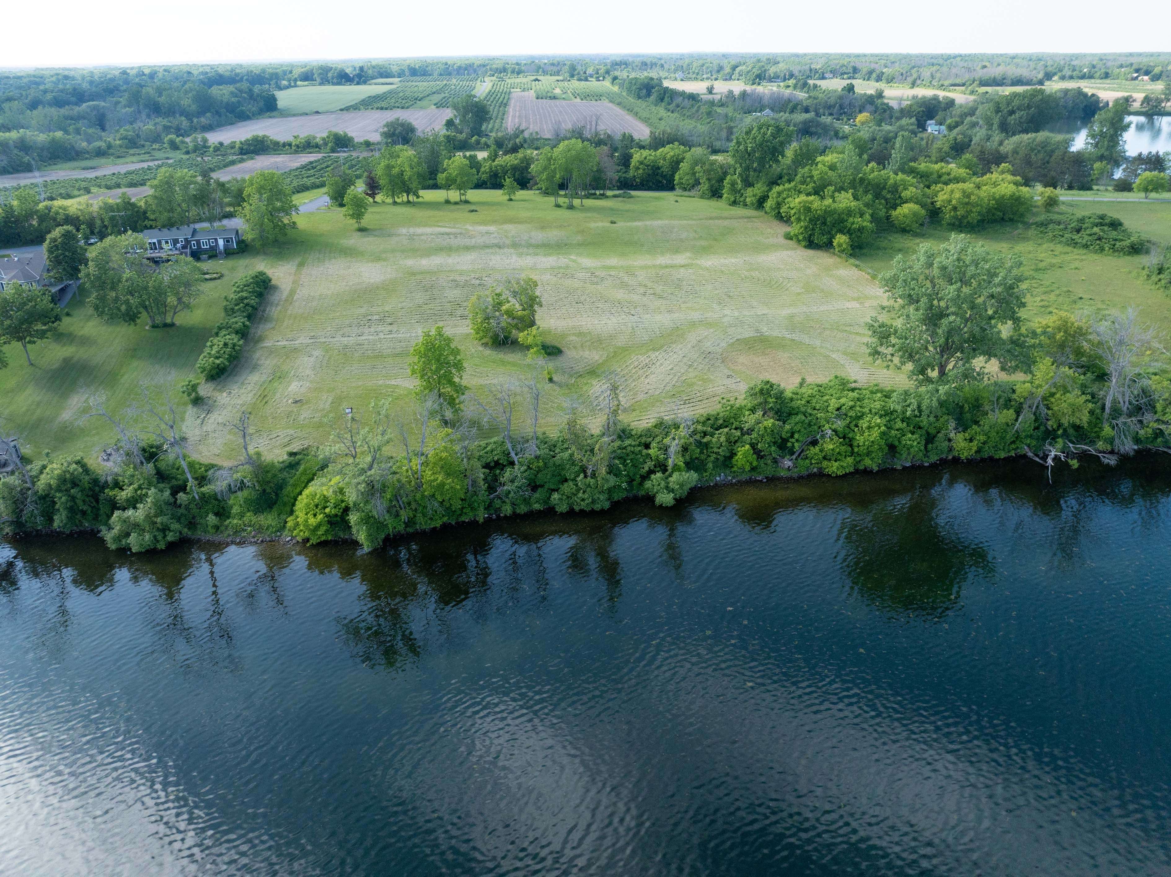 Greater Napanee, ON K0H 1G0,224 Bayshore RD