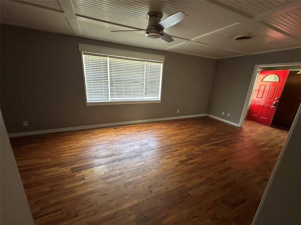 Chico, TX 76431,304 S Buffalo Street