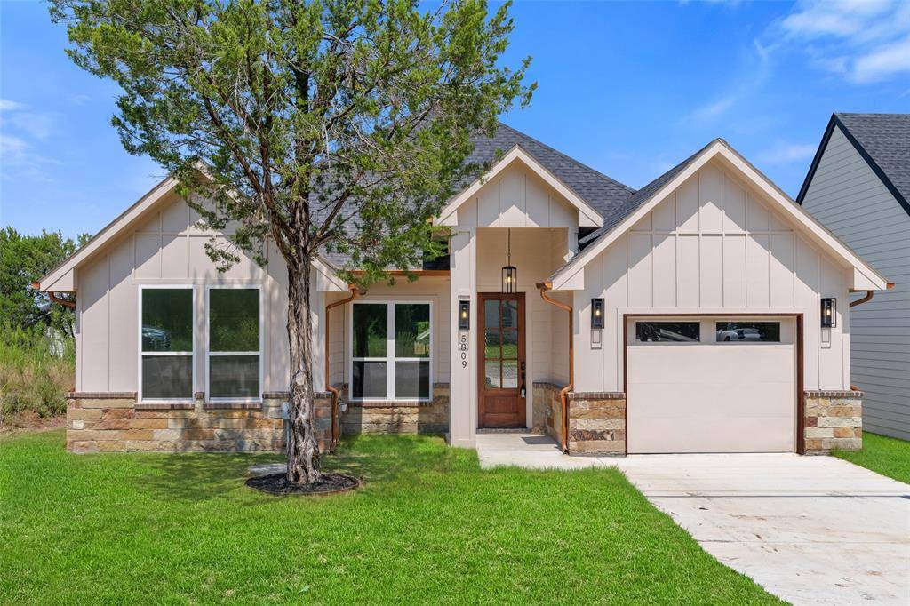 Granbury, TX 76048,5809 Black Pine Circle