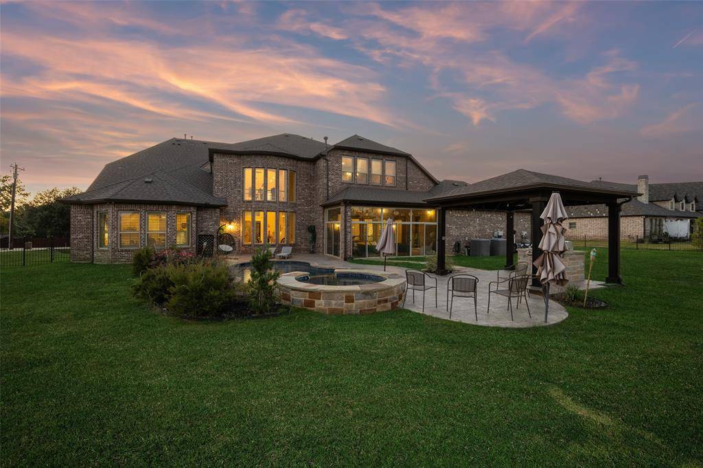 Double Oak, TX 75077,715 Simmons Road